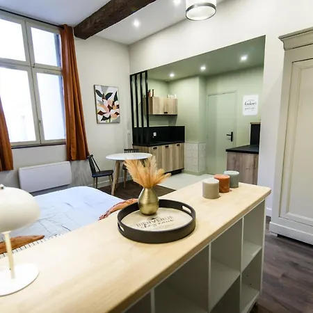 Ravissant Studio A * ペズナ